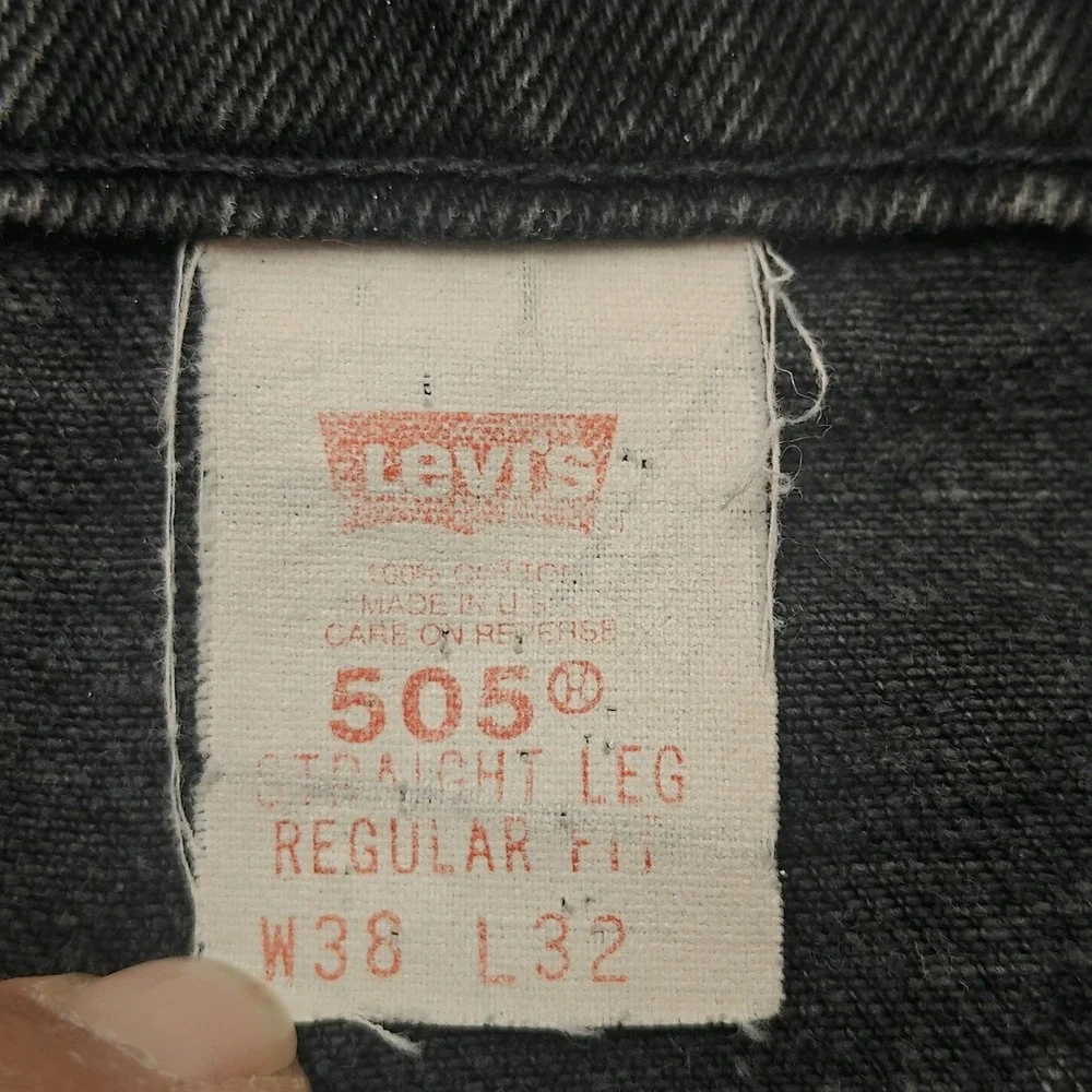 Vintage Levis 505‎ Jeans Mens 38x30 Black Denim Regular Fit Straight Leg USA 90s